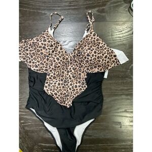 Cheetah print, bathing‎ suit